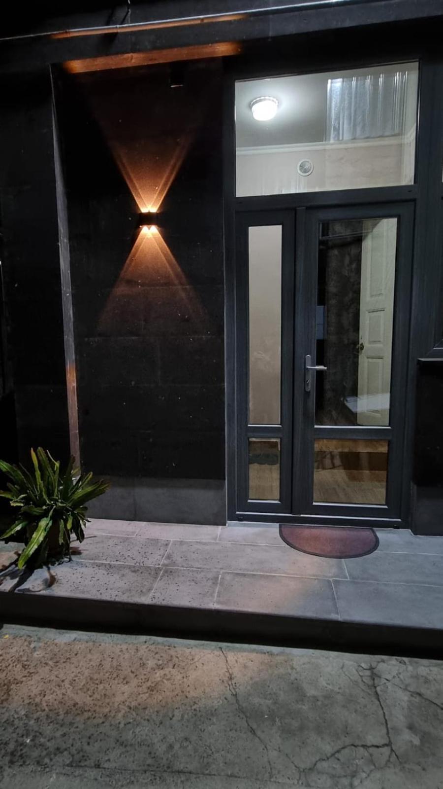 Guest House David'S B&B ギュムリ エクステリア 写真