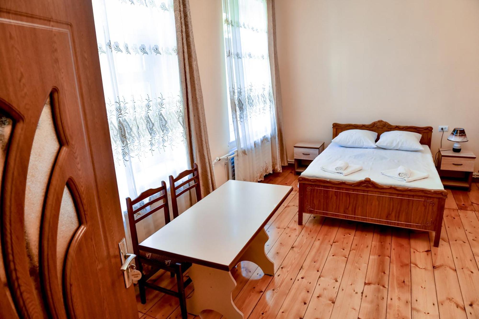 Guest House David'S B&B ギュムリ エクステリア 写真